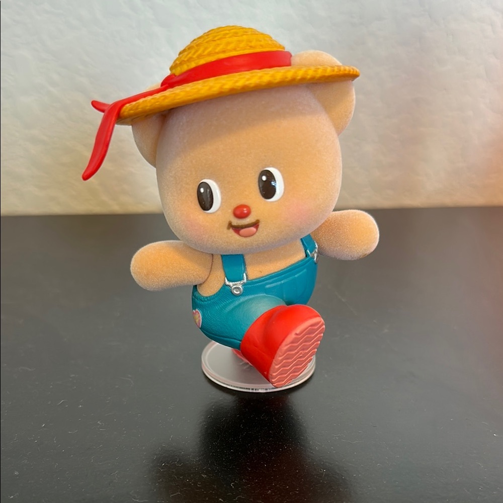 Toyzero Butterbear Sweet Life Series